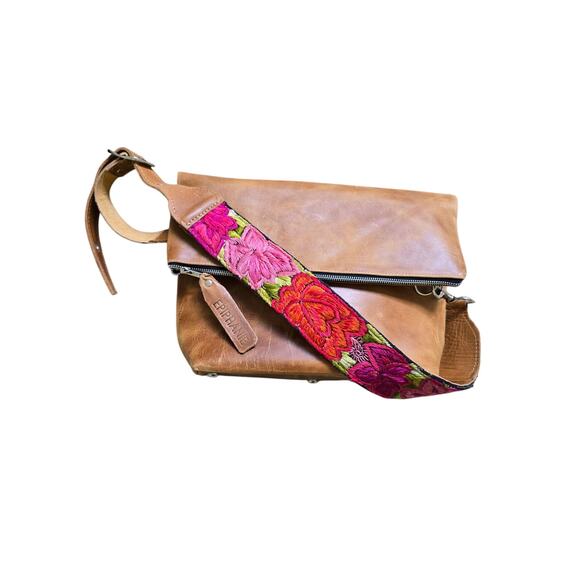 Epiphanie Distressed Leather Camera Bag Crossover Tote Floral Embroidered Strap - Picture 1 of 8